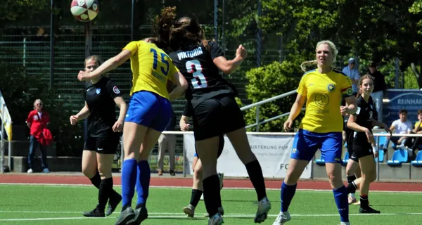 Erste Frauen an der Weiche: Verfolger Viktoria kommt
